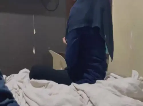 Bokep Indo Cewek Jilbab Minta Ngewe Anal